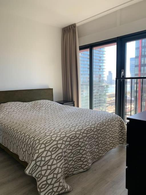 Stunning View Apt Free Parking Apartamento Roterdão Exterior foto