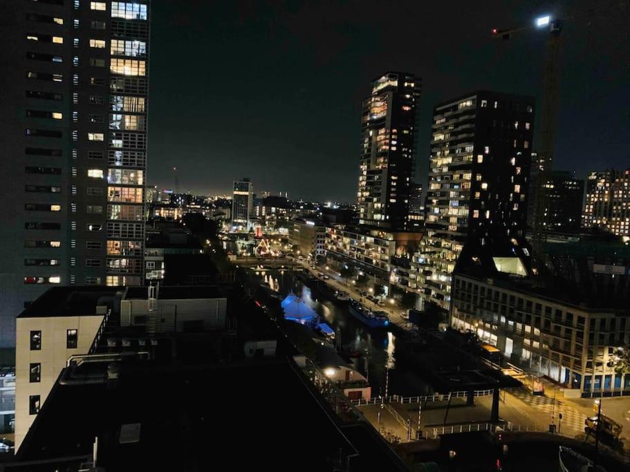 Stunning View Apt Free Parking Apartamento Roterdão Exterior foto